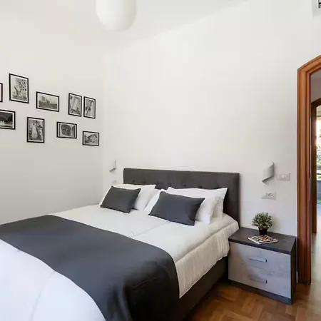 Apartament Casa Piccolomini - San Pietro *